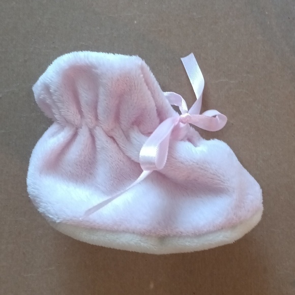 Baby Booties super soft Sillie Phillie Creations Inc pink EUC - Picture 1 of 12